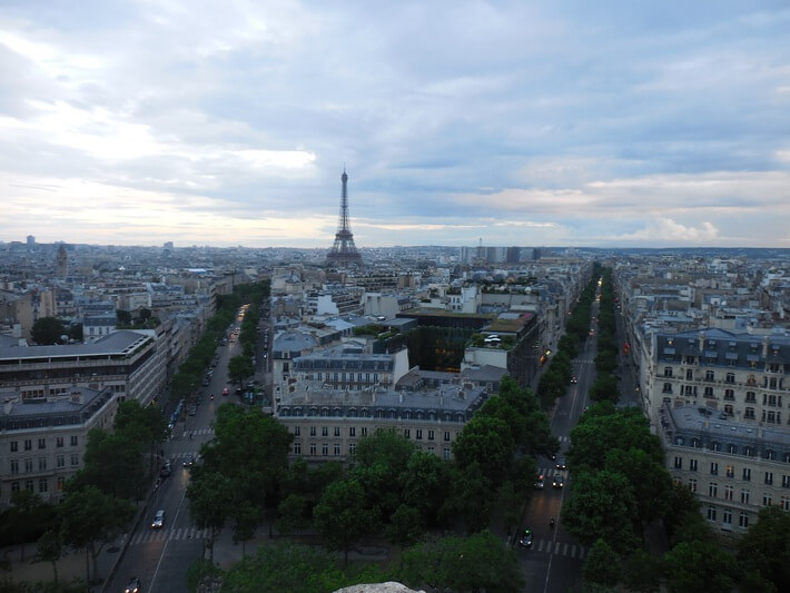 Paris vista de cima do Arco de Triunfo