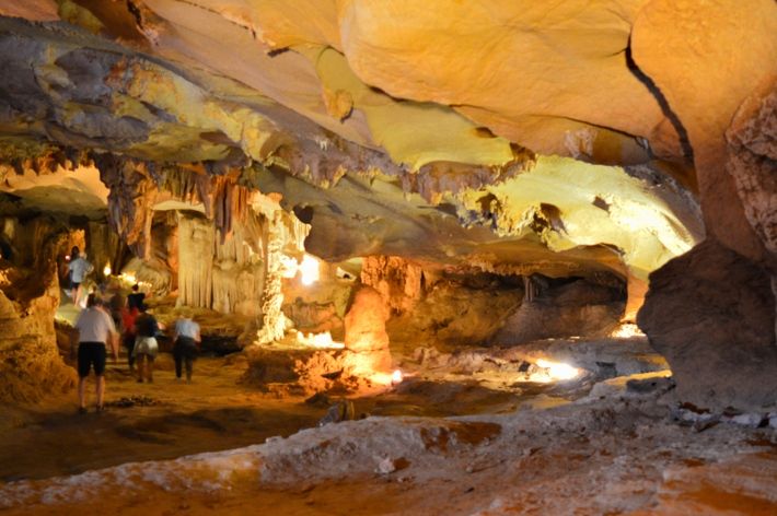 Thien Cung Cave